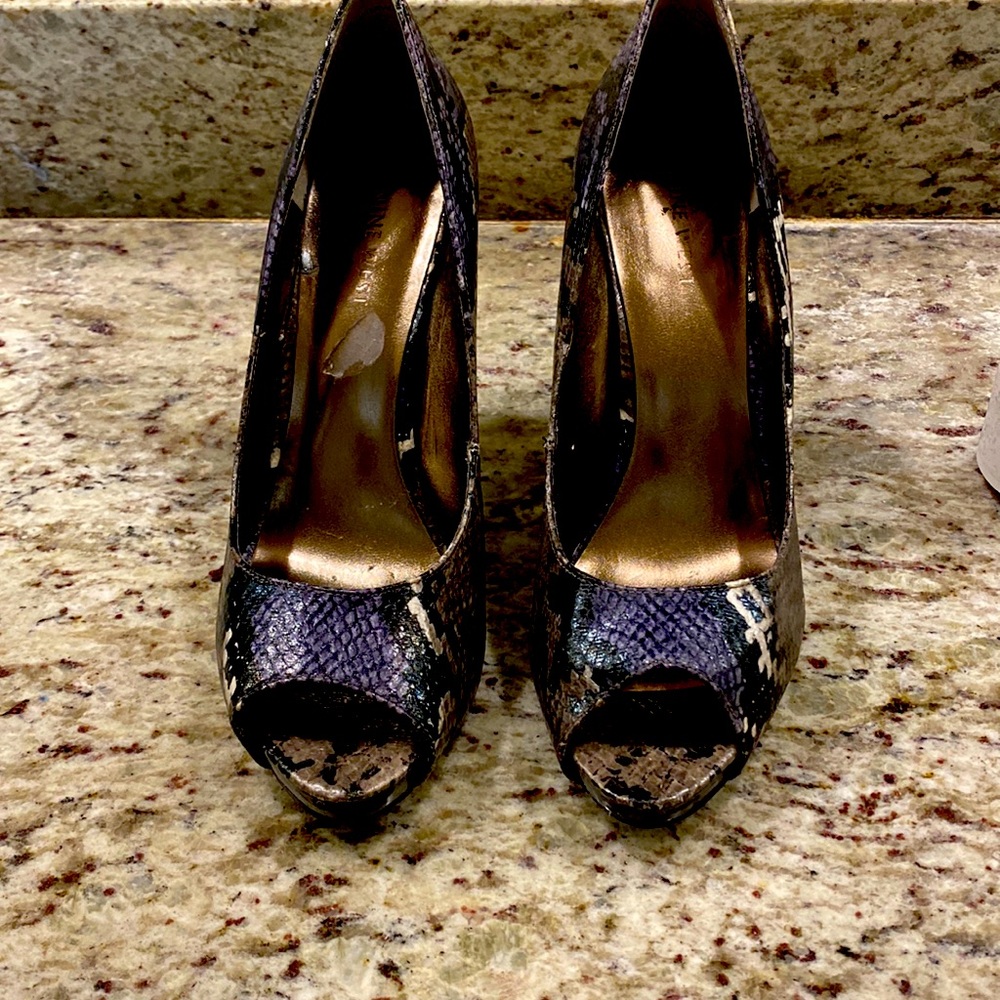 Multi-colored NINE WEST Platform, peep toe heels